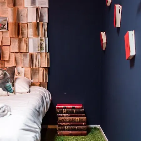 Insolite Alice In Wonderland